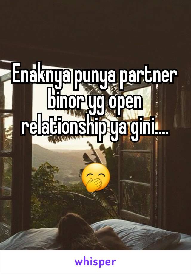 Enaknya punya partner binor yg open relationship ya gini....

🤭
