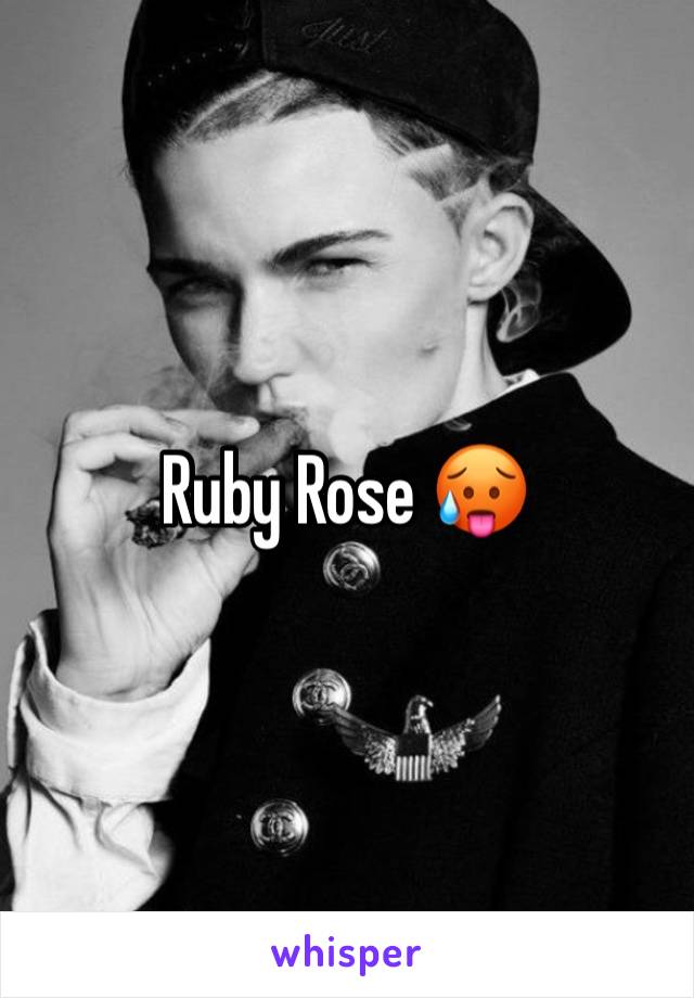 Ruby Rose 🥵 