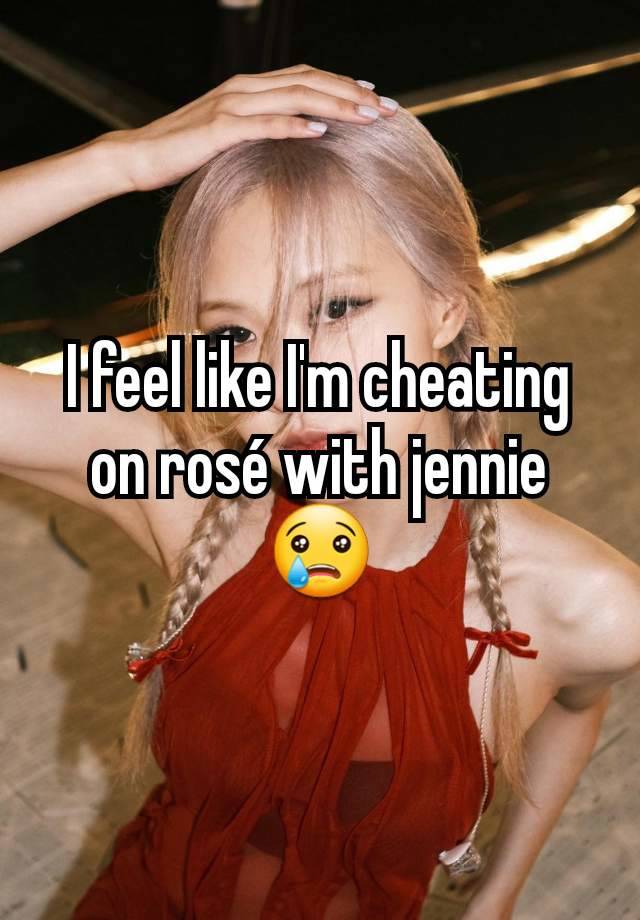 I feel like I'm cheating on rosé with jennie 😢